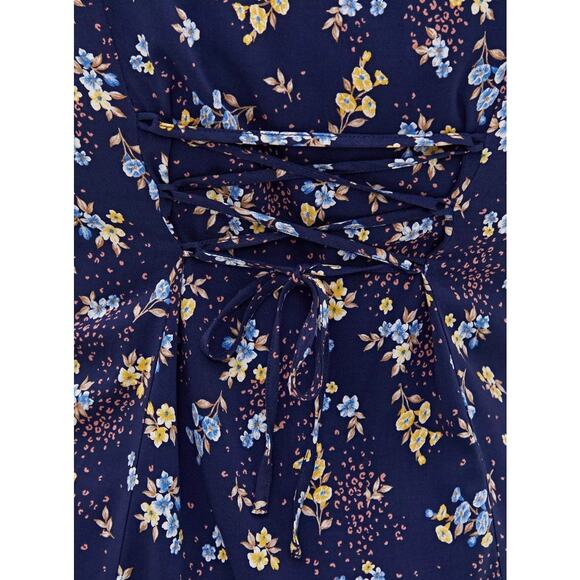 Torrid Women's L 12 Plus Floral Blouse Corset Lace Up Back Peplum Cottagecore - Picture 8 of 15